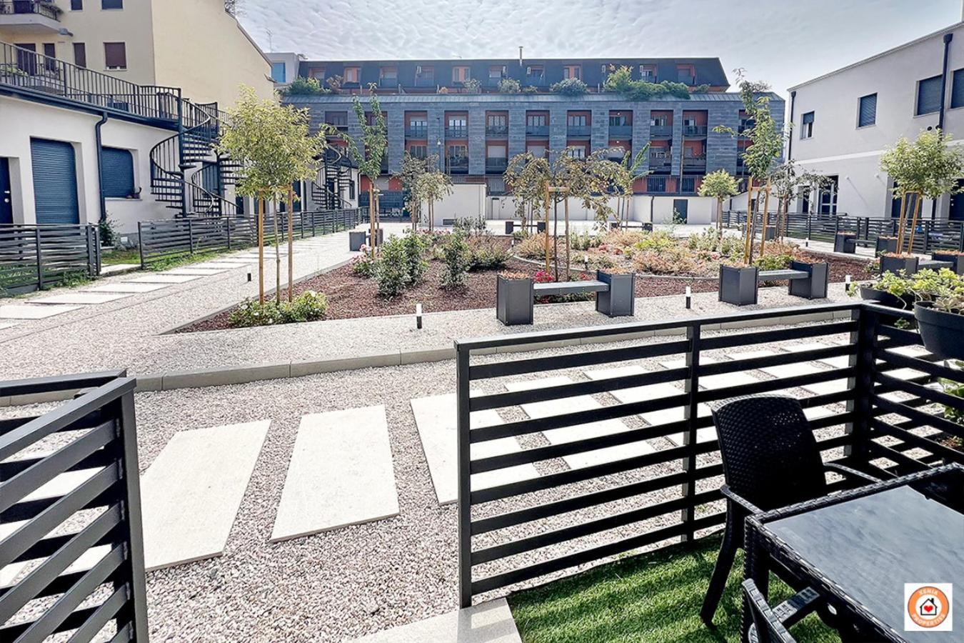Appartement Borgo Milanese - Bocconi 15 Minuti Milaan